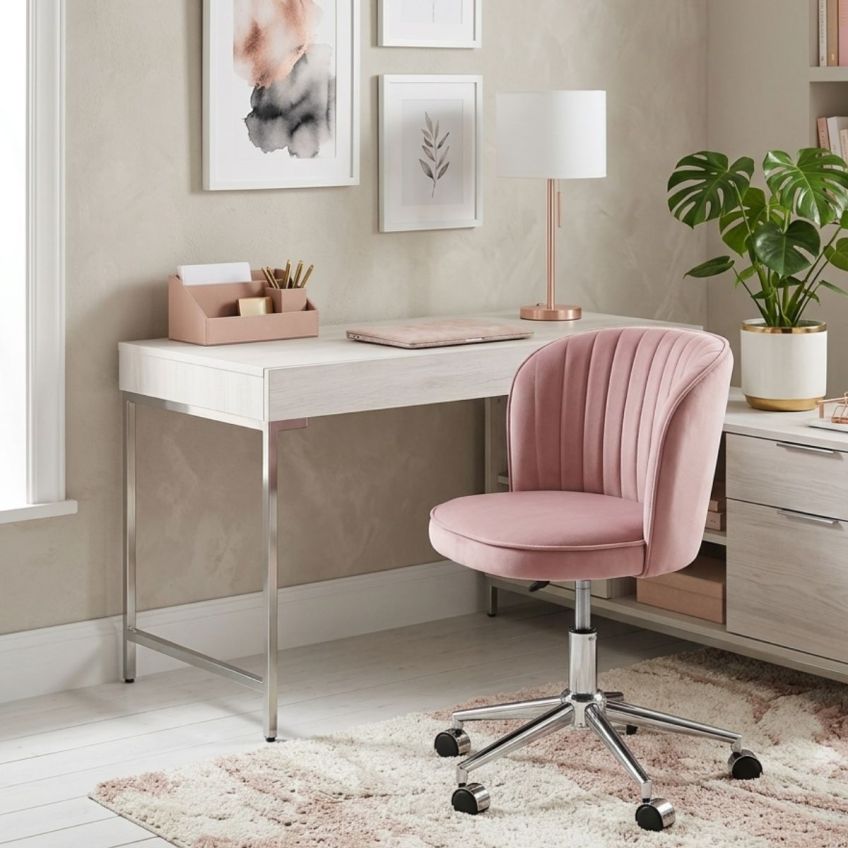 Nusa Office Chair in Pink Velvet Chrome Base