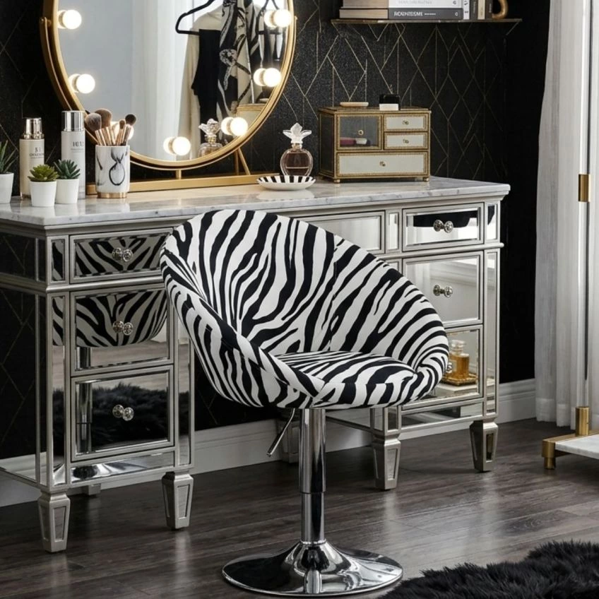 Josi Vanity Chair in Cream Boucle