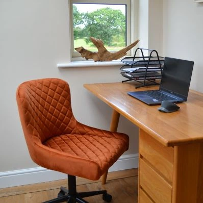 Heron Burnt Orange Velvet Swivel Office Chair With Black Base