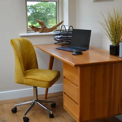 Oblek Office Chair Mustard Velvet & Chrome