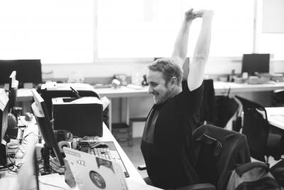 How to Guide: Fix Your Sinking Office Chair