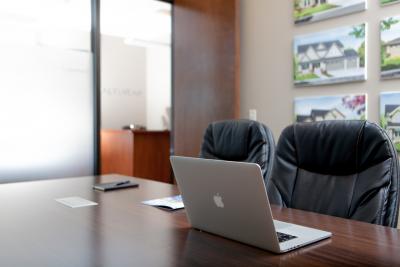 How to Guide: Fix a Squeaking Office Chair