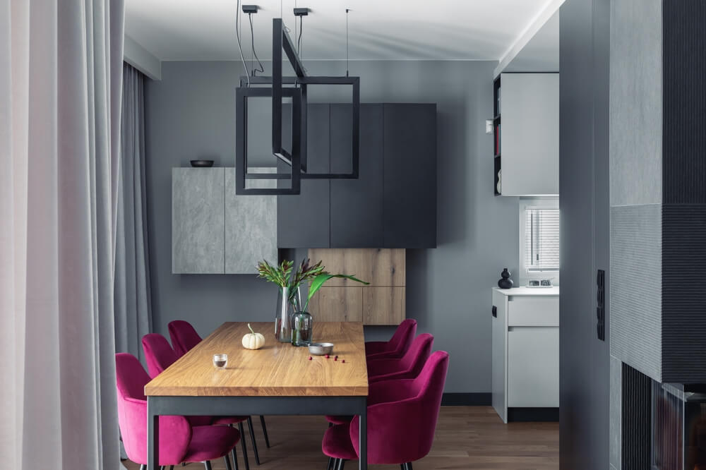  Top Colour Trends in Velvet Dining Chairs for 2025