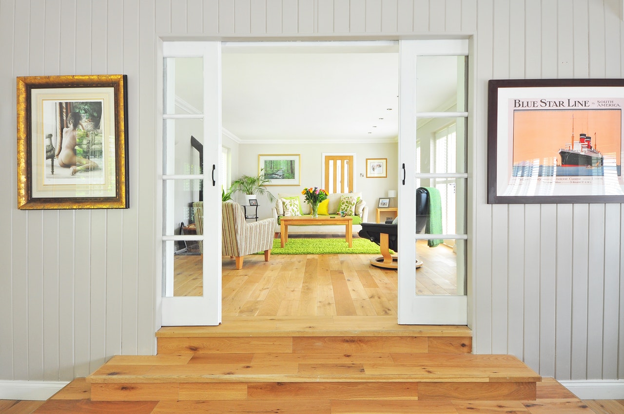 How to Make Your Living Room Brighter for Spring