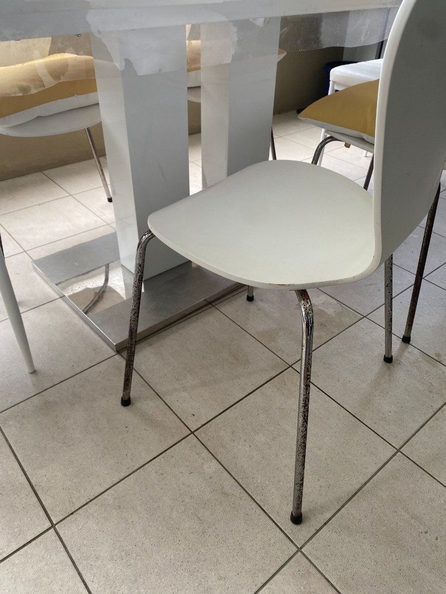 how to clean metal legs on chairs
