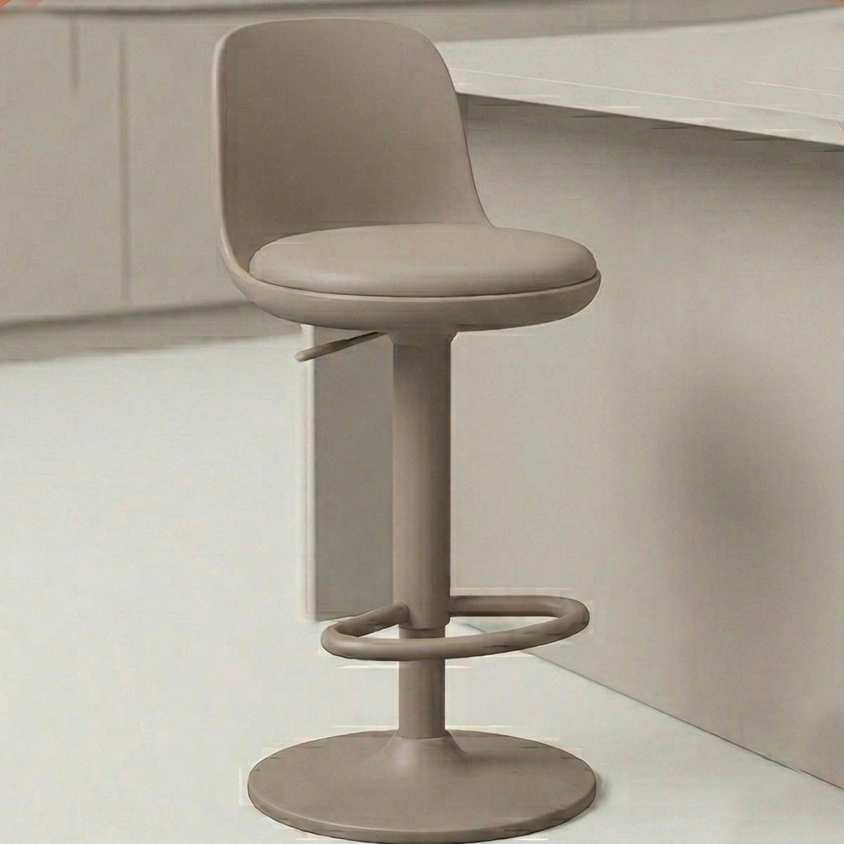 Kitchen and Breakfast Bar